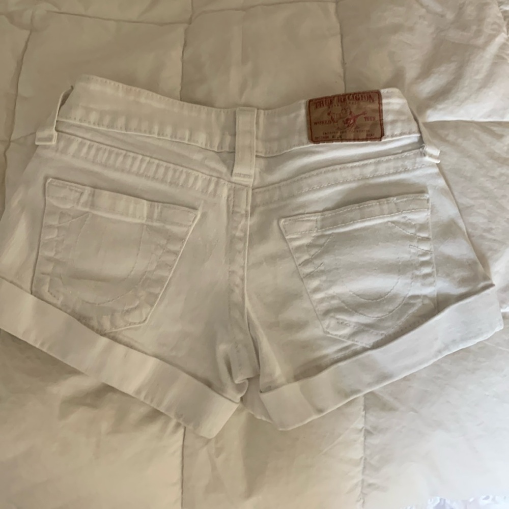 True religion short shorts. Cuffed. Size 25. White.
